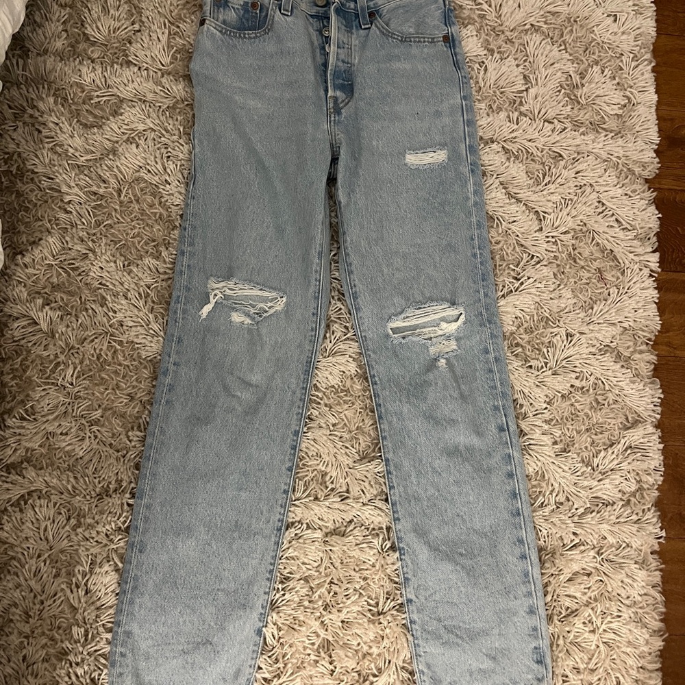 Levi 501 Distressed Light Blue Women's Jeans